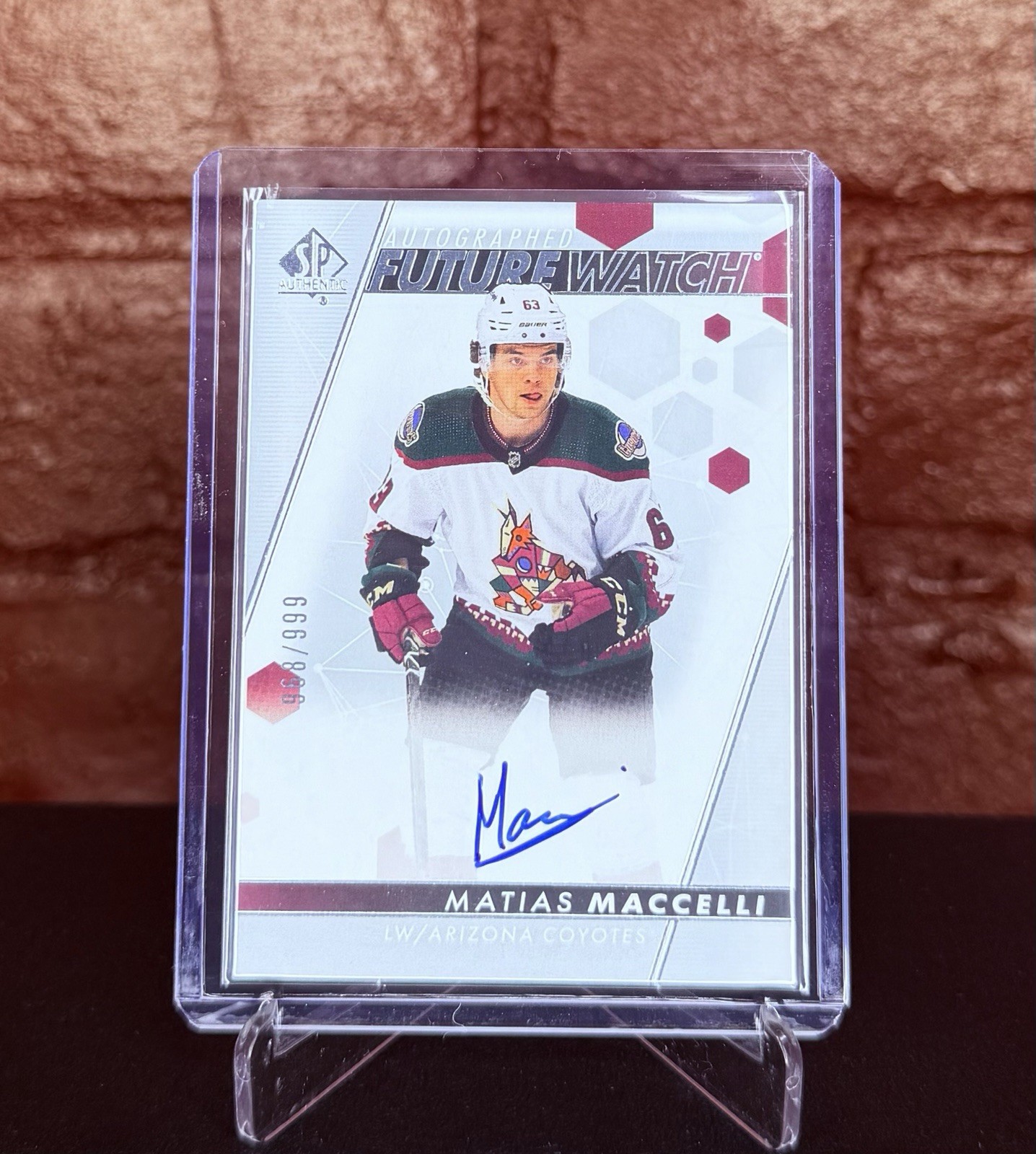 2022-23 Upper Deck SP Authentic Future Watch Auto Matias Maccelli /999 FWA RC