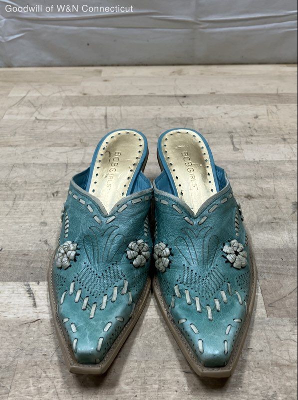 BCBGirls Turquoise Leather Western Floral Whipstitch Pointed Toe Mules Size 6