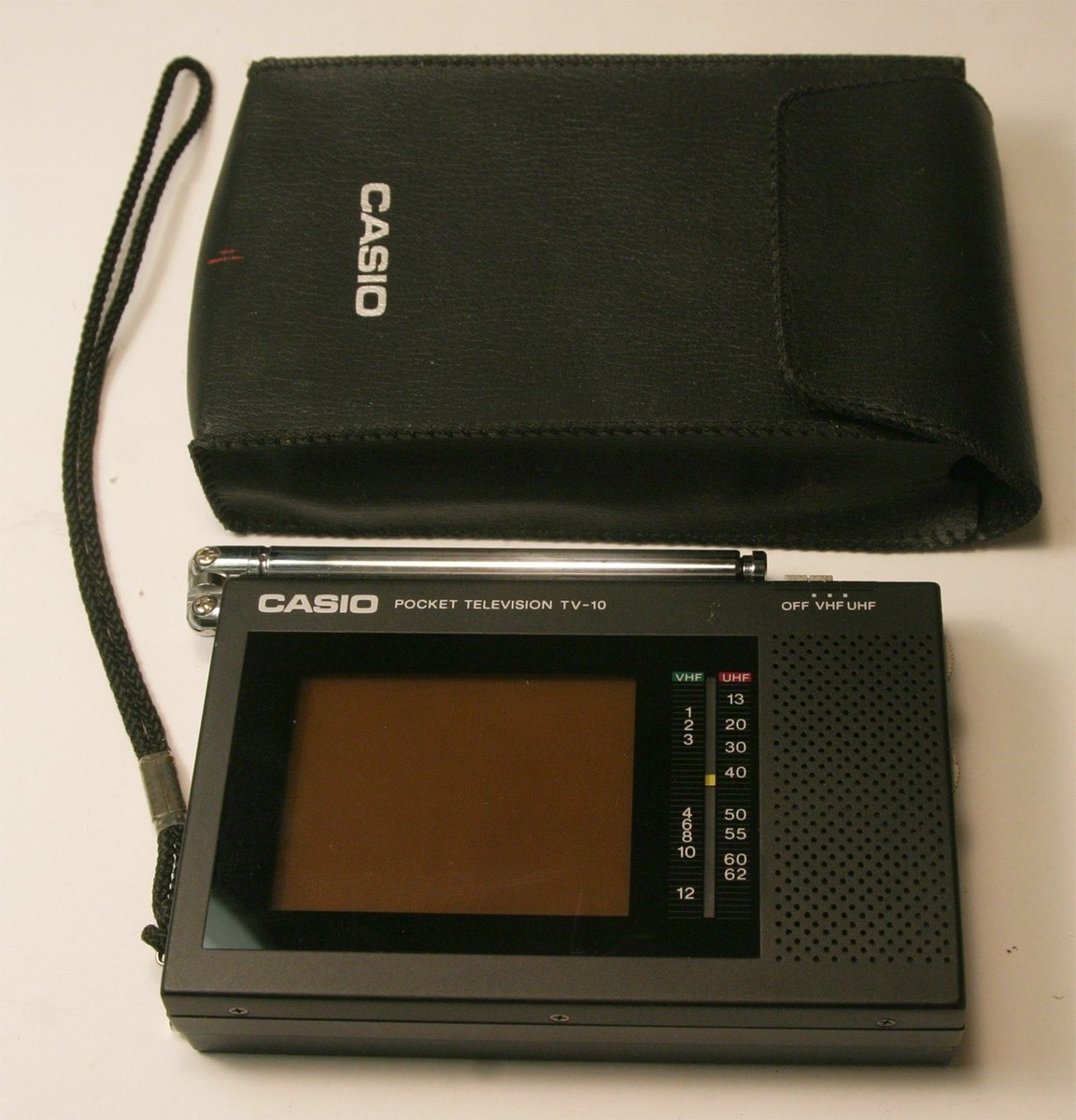 Vintage Casio Pocket Television TV-10 Flat Handheld W/ Case 99.9