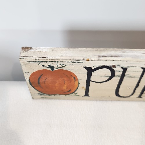 Rustic Chippy Hand Painted PUMPKINS Wooden Hanging Sign 17.5"x5" FALL AUTUMN NEW - Picture 7 of 11