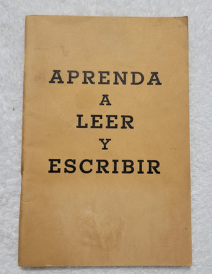 1958 APRENDA A LEER Y ESCRIBIR Watchtower Booklet LEARN TO READ AND WRITE
