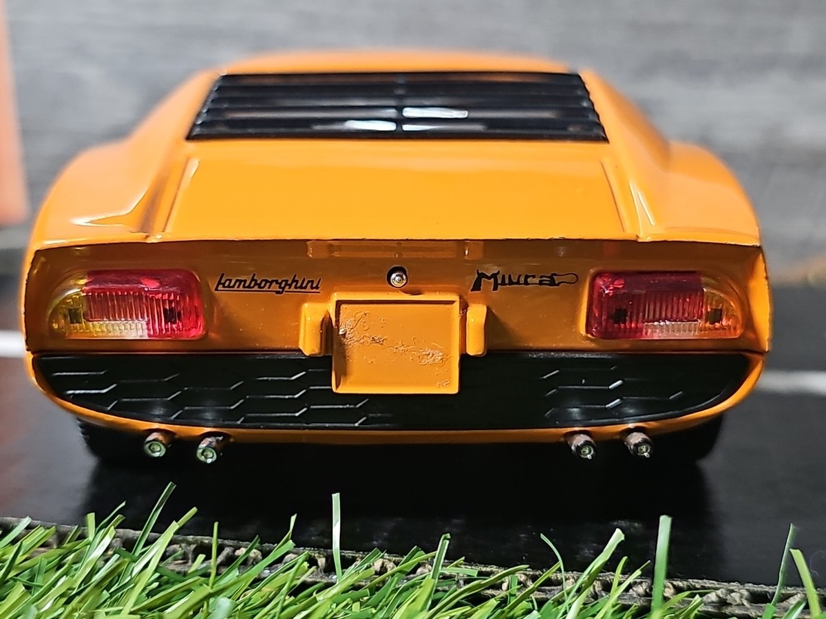 Vntg 1990's Anson 1971 Lamborghini Miura P400 SV Orange 1:18
