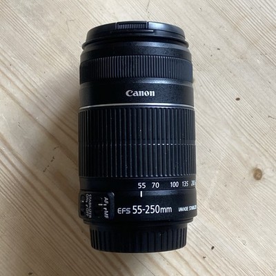 Canon EF-S Objektiv 55 250 mm f/1:4 5,6 IS II 2 