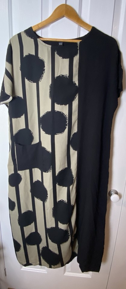 Emery Rose Womens Loose Fit Shift Dress Size XL Short Sleeve Long Black & Khaki
