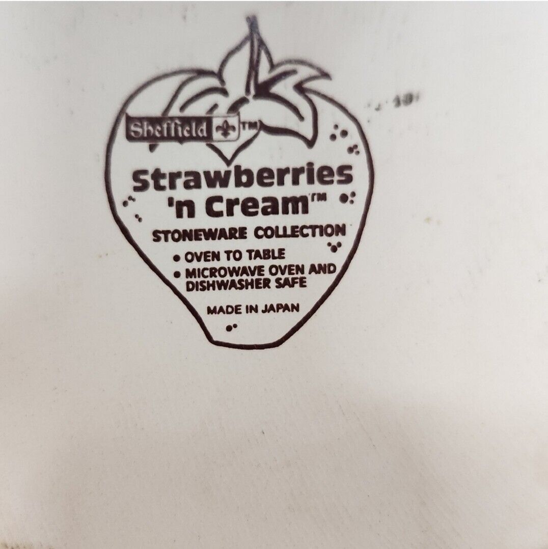 Vintage Sheffield Japan Strawberries n’ Cream Augratin Dish Stoneware 10"