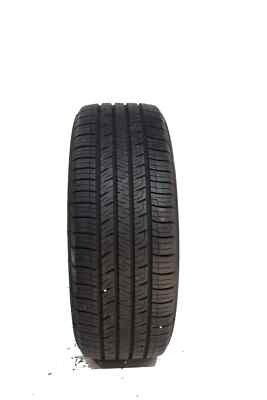 P215/55R17 Goodyear Assurance ComforTred Touring 94 V Used 9/32nds
