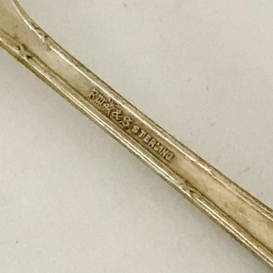 RM&S Wallace Sterling Versailles Silver Cocktail Fork Olive Stamped 4 3/4" - Image 4 of 4