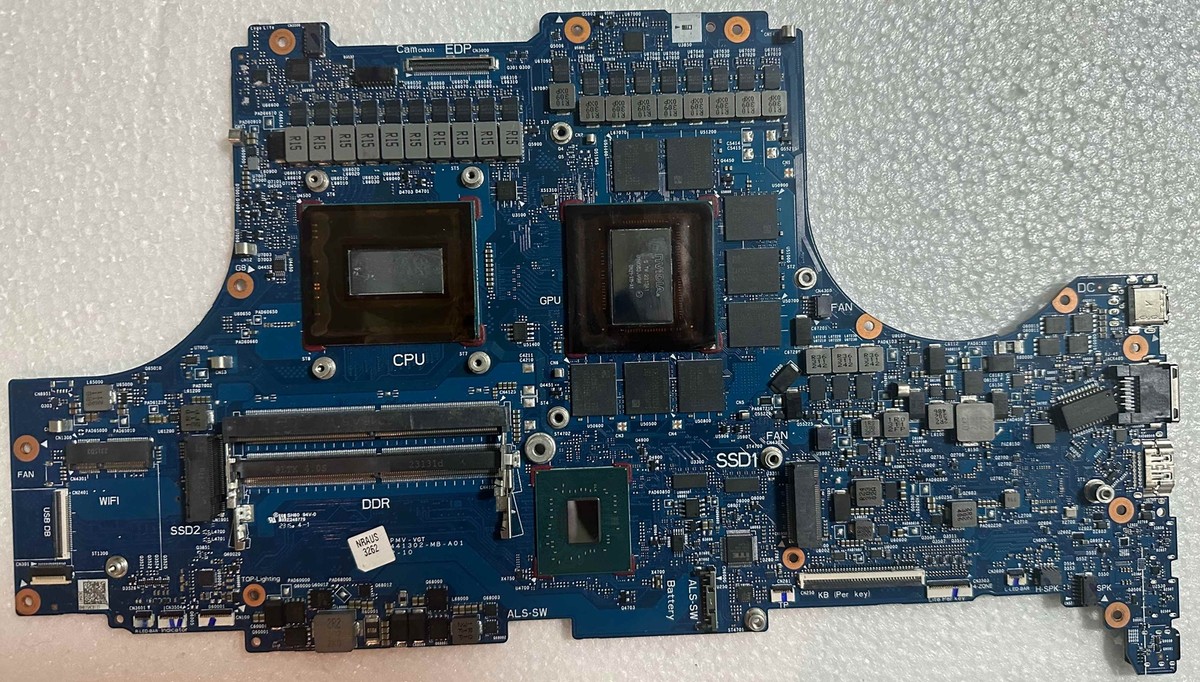 ASUS ROG Strix Scar 18 G834JY Core I9-13980HX NVIDIA RTX 4090 16GB