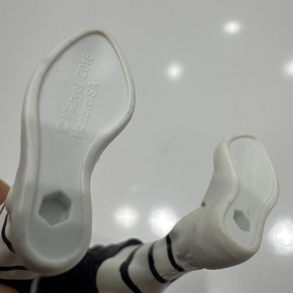 Boneco Marvel Legends Bullseye 6” Hasbro 2016 Demolidor Homem-Coisa Wave - Imagem 3 de 3