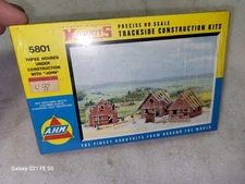 Minikits Trackside Three Houses Under Construction Kit HO Scale #5801