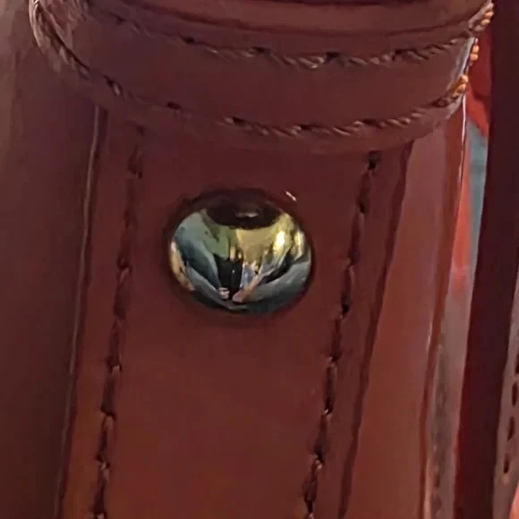 Dooney and Bourke Brenna satchel - saffron - EUC - Image 4 of 4