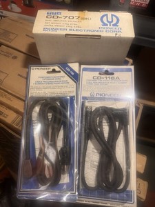Pioneer Cd-707 Dual Amp Balancer with (3) Din Style Cables NOS