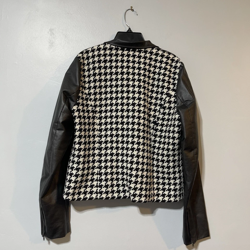 Chaqueta corta A New Approach a.n.a para mujer imitación cuero lana negra blanca talla L Foto 2 de 4