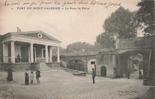 92 FORT DU MONT VALERIEN LE POSTE DE POLICE