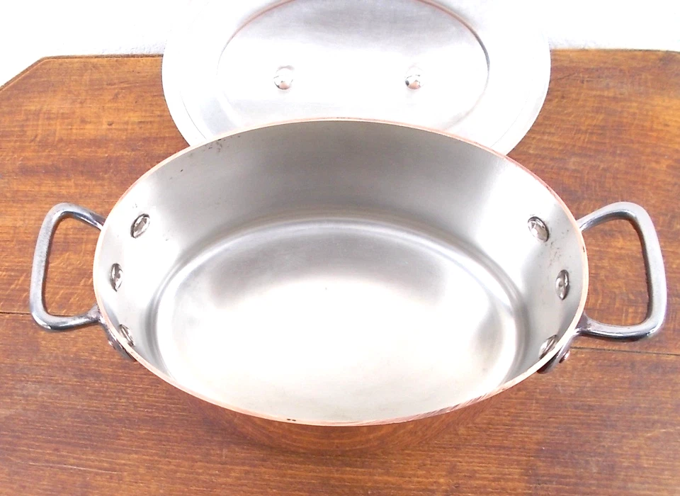 Cocotte ovale cuivre alimentaire BOURGEAT Made in France 20 cm 3.6 Lb TBE - Photo 3/4