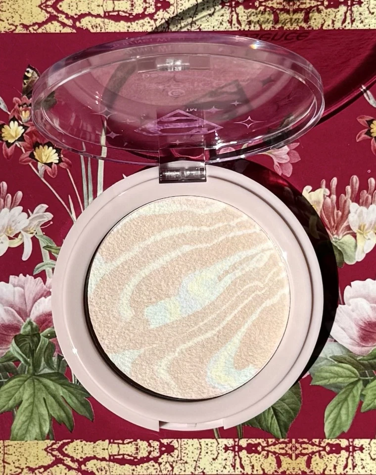 Essence Beautifying Face Powder Superman 6g. - Bild 2 von 4