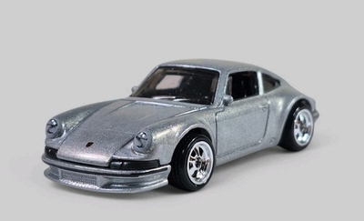 #ad 1971 PORSCHE 911 Diorama Collectible DieCast Model Car 1:64 Silver LOOSE $12.99