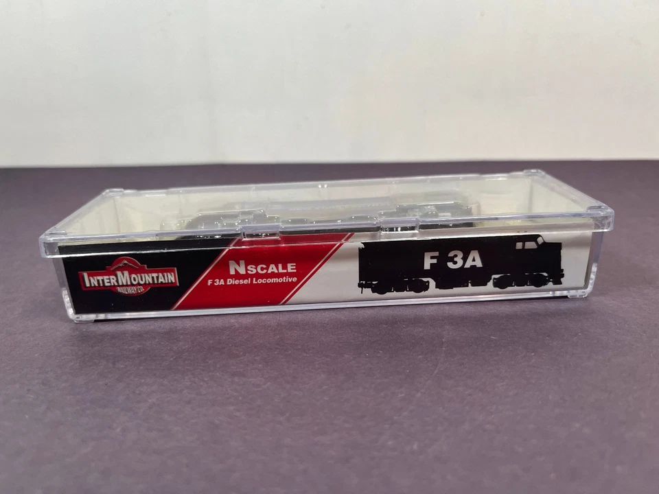 InterMountain N Scale Train EMD F3A Locomotive 69101-02 New York Central 1611 - Image 4 of 4