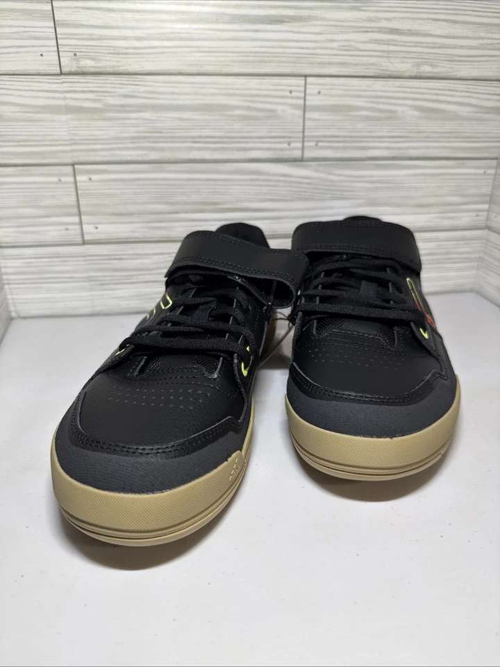 Nuevo Adidas 5.10 Five Ten Hellcat Mountain Bike Zapatos Núcleo Negro GY5125 Hombres 9 Foto 2 de 4