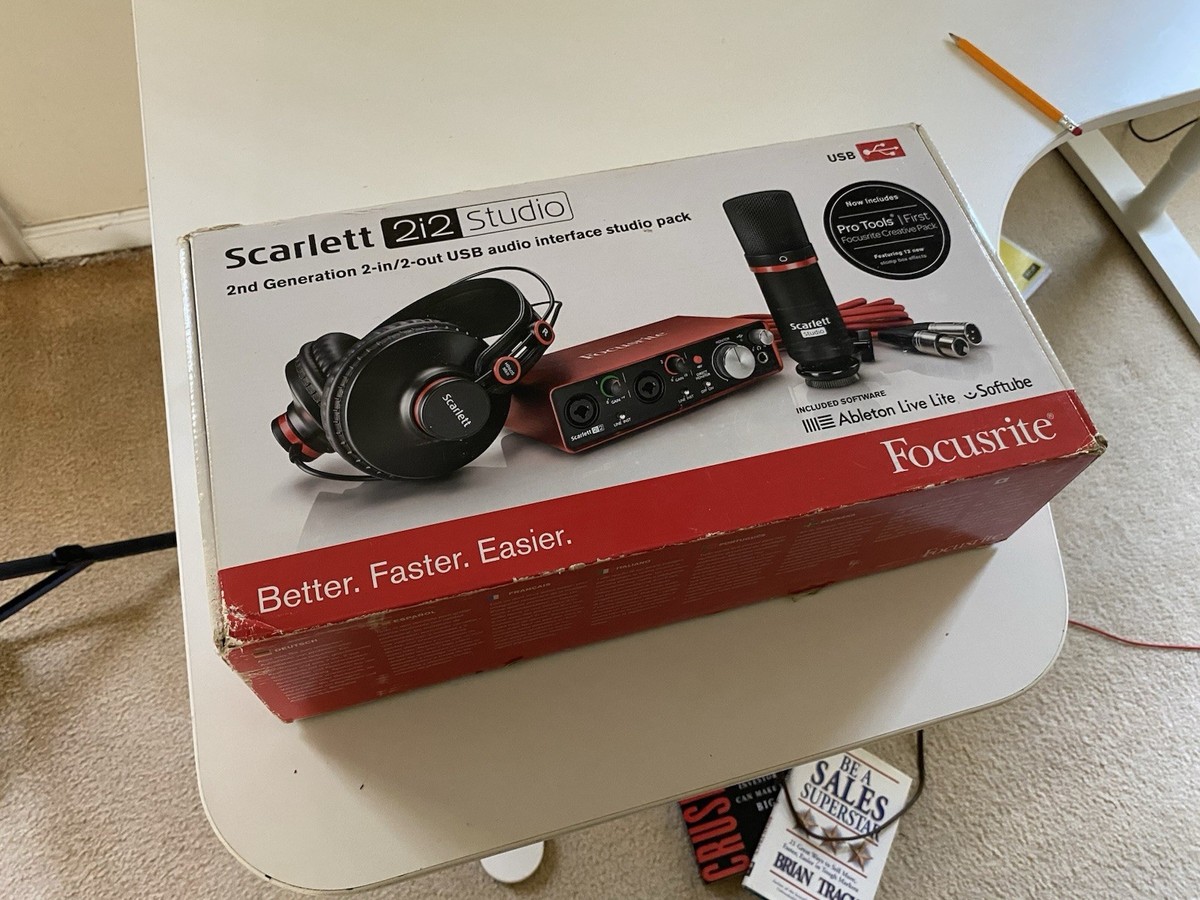 Focusrite Scarlett 2i2 Studio Pack (Gen 3) (No Wires) | eBay