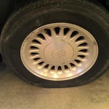 Used Wheel fits: 1999 Mercury Grand marquis 16x7 aluminum cast 20 tear drop open