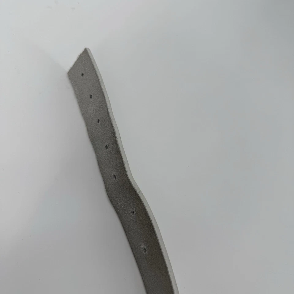 Cinturón de golf Adidas trofeo de cuero para hombre blanco plateado hebilla talla 40 deportivo Foto 4 de 4