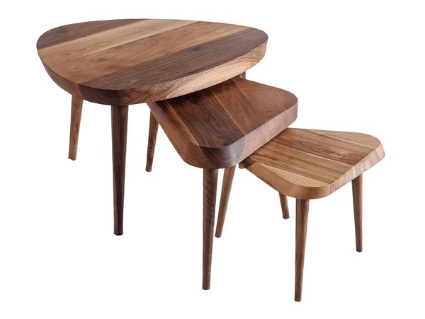 Eleganter Brauner Couchtisch Aus Holz Im Stilvollen Design-image