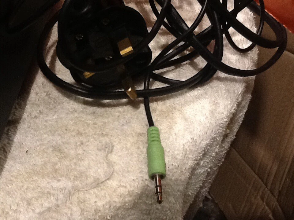 LOGITECH LS 21 PC/Set altoparlanti multimediali, CD_26 - Immagine 3 di 4