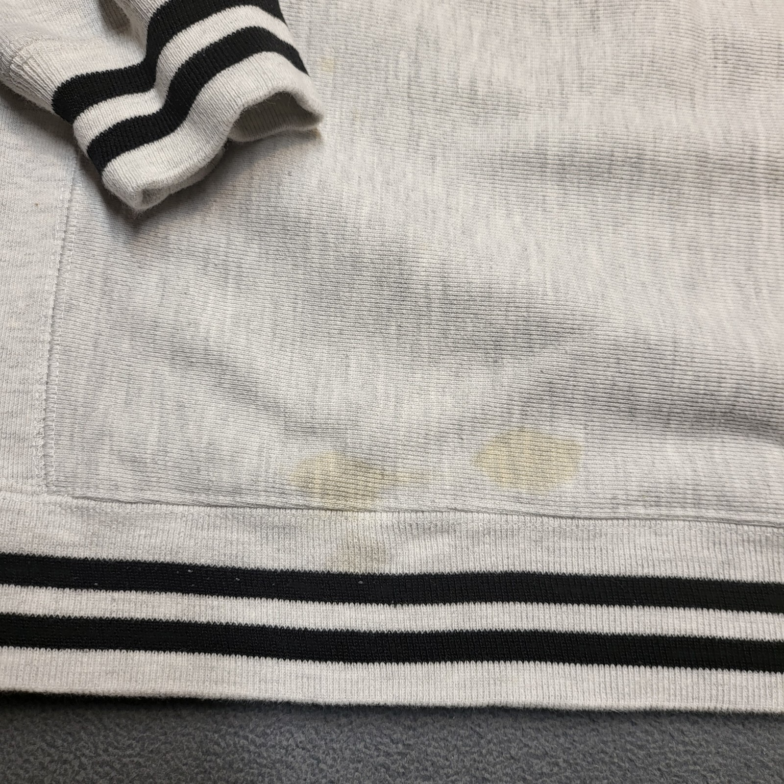 Chippewa CV Champion Reverse Weave Sweatshirt Mens M Gray Pullover Long Sleeve