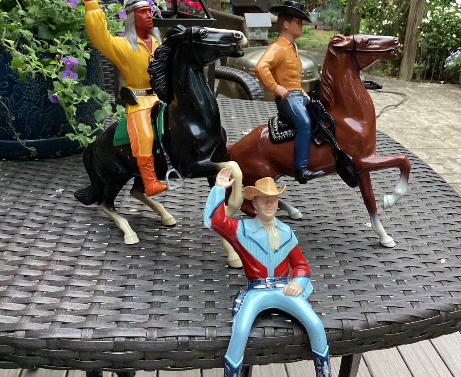 VINTAGE HARTLAND WESTERN COWBOY, INDIAN FIGURES & HORSES eBay