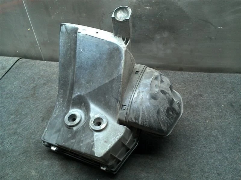 2004-2010 BMW X3 Air Box/Air Cleaner Assembly OEM - Изображение 4 из 4