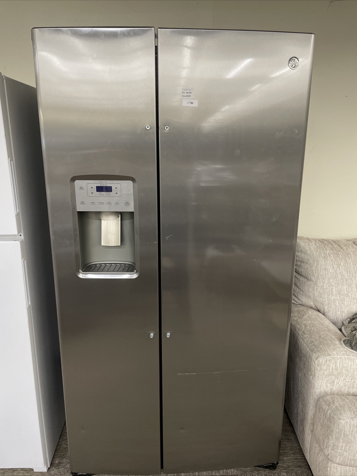 GE GZS22IYNFS 21.8 Cu.Ft. Stainless Counter Depth SidebySide