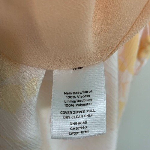 NUEVO CON ETIQUETAS $379 Vestido Lewit Spencer Impala Floral Volantes en Niveles Midi Amarillo Para Mujer 4 - Imagen 7 de 7