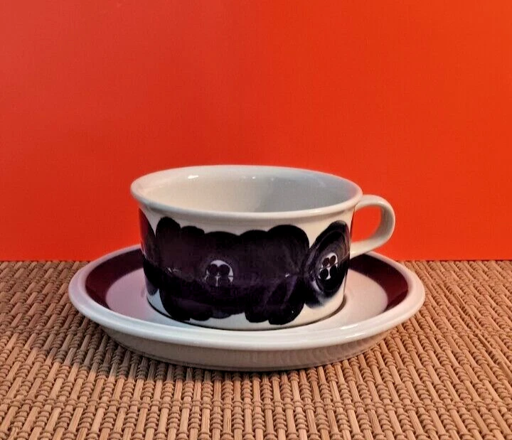 Arabia Finland, Anemone, Flat Cup and Saucer Set, Ulla Procope. - image 4 of 4