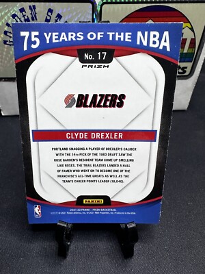 ?2021-22 Prizm Clyde Drexler 75 Years Of The NBA Silver Prizm #17 