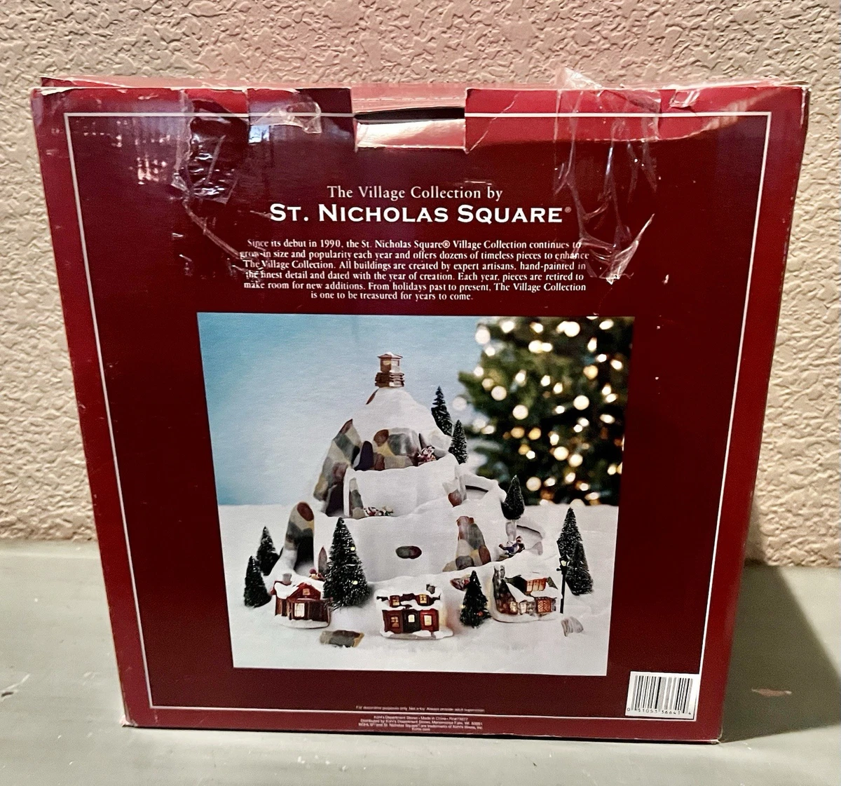 St. Nicholas Square Christmas 2006 Year Manufactured Collectible
