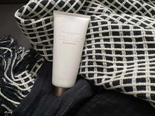 WEILAIYA Fragrance Body Lotion 200ml – Deep Moisturizing & Elegant Floral Scent 