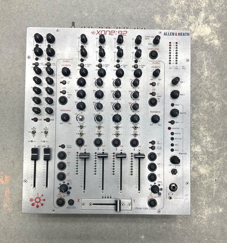 Allen & Heath XONE 92 Analog 6 Channel DJ Mixer Audio interface Music MIDI VCA - Picture 2 of 5