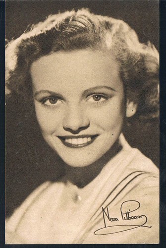 FOTOGRAFIE MINI POSTKARTE NOVA PILBEAM 30er JAHRE