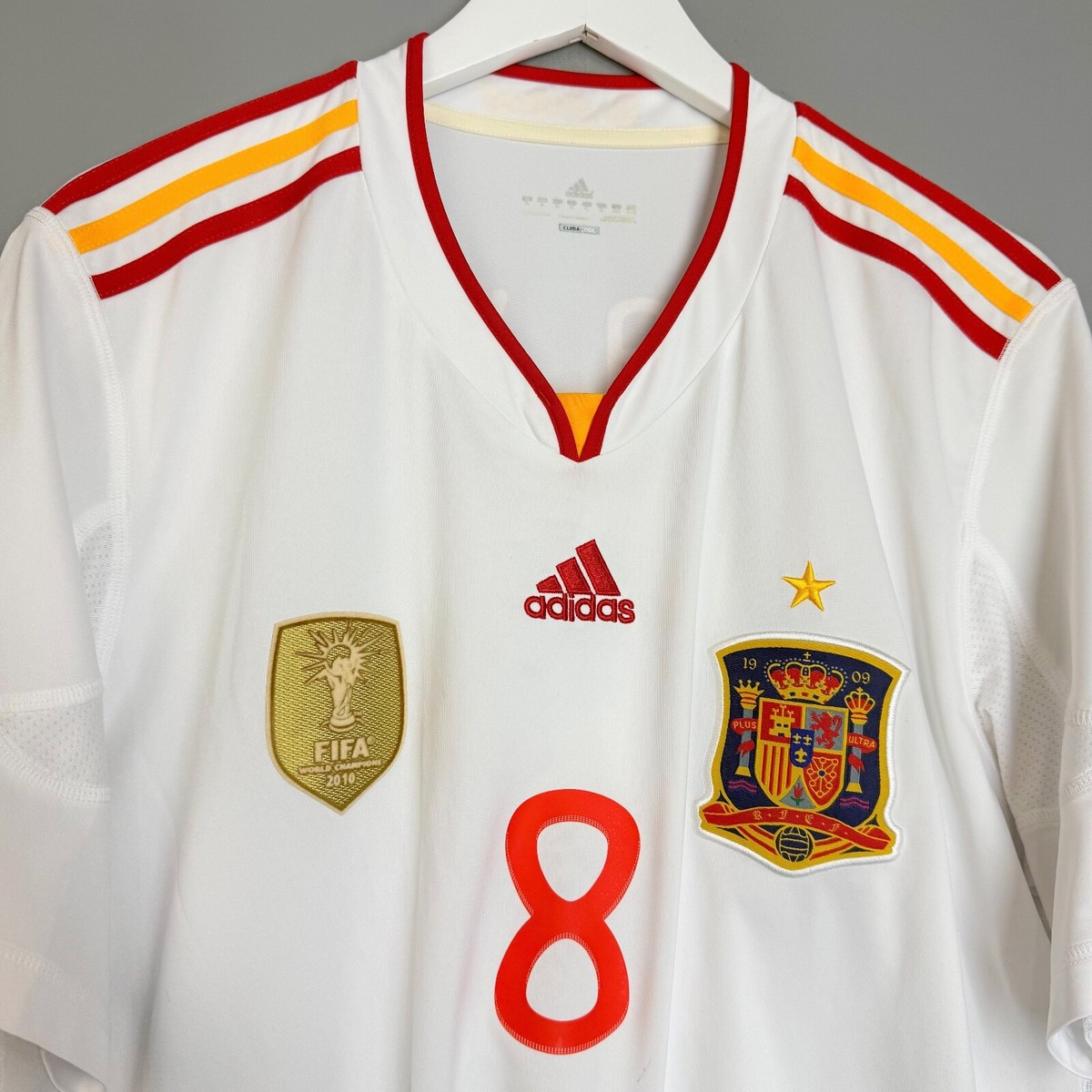 FIFA2010スペイン代表ホーム ユニフォーム8 XAVI シャビサイズO FIFA2010スペイン代表ホーム ユニフォーム8 XAVI シャビサイズO