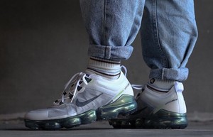 vapormax lime blast