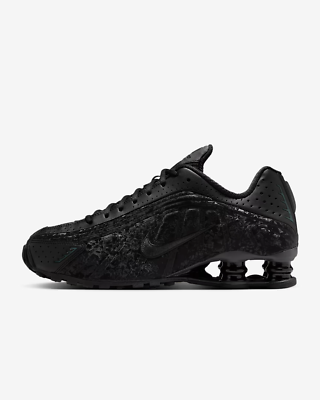 Nike Women's Shox R4 Black Floral ショックス The Women's Nike Shox R4 “Black Floral” Is A Statement Piece