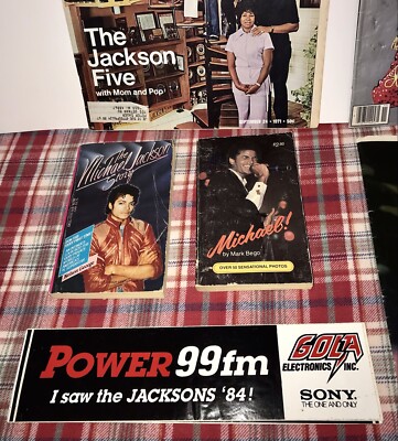 マイケルジャクソン　マガジンセット　レア品 MICHAEL JACKSON, JACKSON 5, JACKSONS, HUGE LOT OF BOOKS