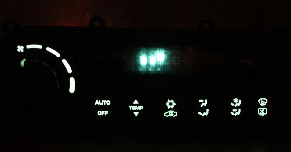 98-04 300M Concorde LHS Intrepid Digital Climatizador A/C Calentador Control de Temperatura Foto 2 de 4