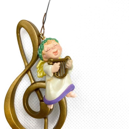 Barefoot Angel with Harp on Treble Clef, Hallmark Keepsake Ornament 1999 - Picture 2 of 5