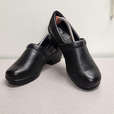 B.O.C. Womens Black Nadiyya Clogs Comfort Shoes Slip Ons C80803 Size 10M EUC
