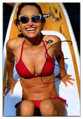 Giada De Laurentiis Giada At Home Food Network Hand Signed 4x6 Photo TD46-1136