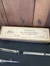 Vintage Minerva De Luxe Rug Needle 2 Points No. 690