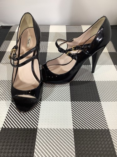 Miu Miu Pumps schwarz Doppelriemen Lackleder offene Zehenpartie 39 - Bild 5 von 10