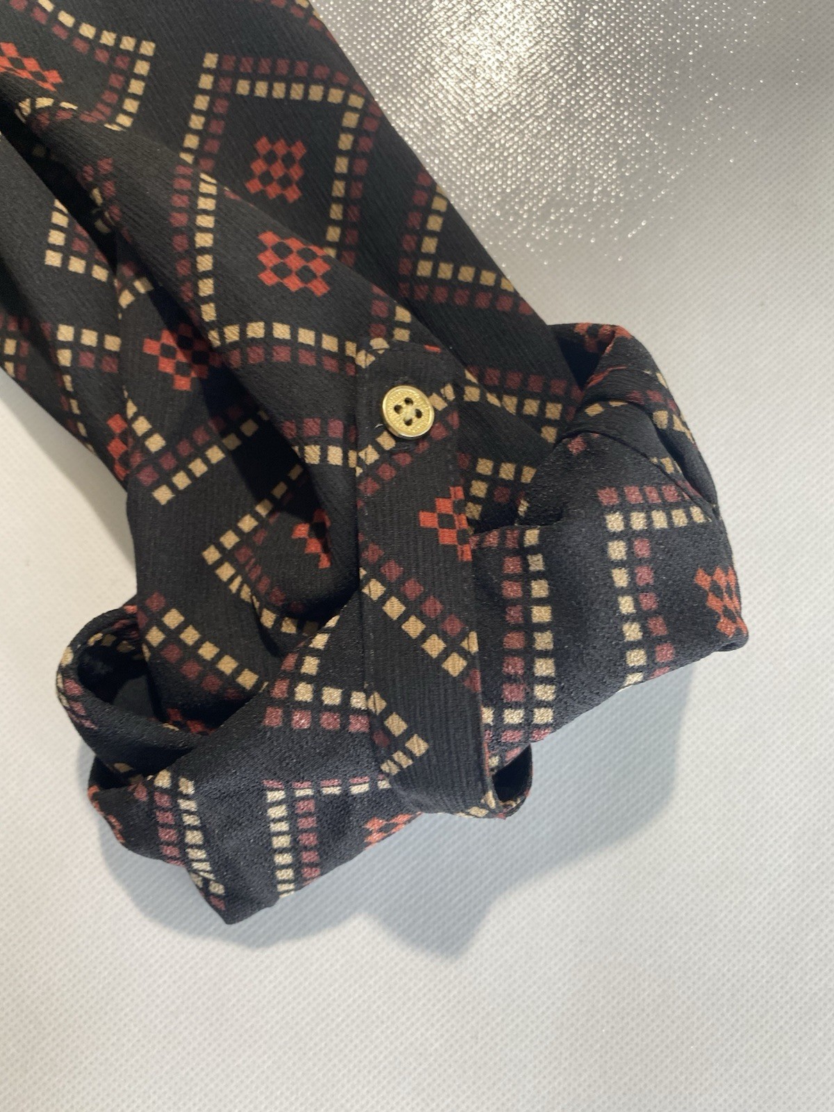 NEW Size L Womens Investments Button Down Blouse Top Polyester Black Diamond $69 image 5